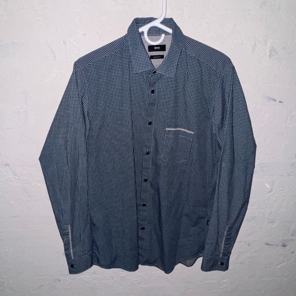 Men's Hugo Boss Button Down Shirt w/ Pattern Button Collar/Cuffs Slip Pocket